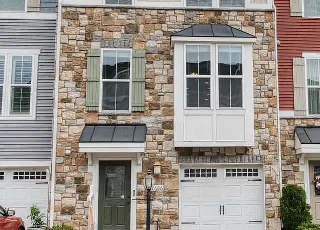 Property at 41686 McMonagle Sq, Aldie, VA, 20105, 3 beds, 2.5 baths, [object Object]