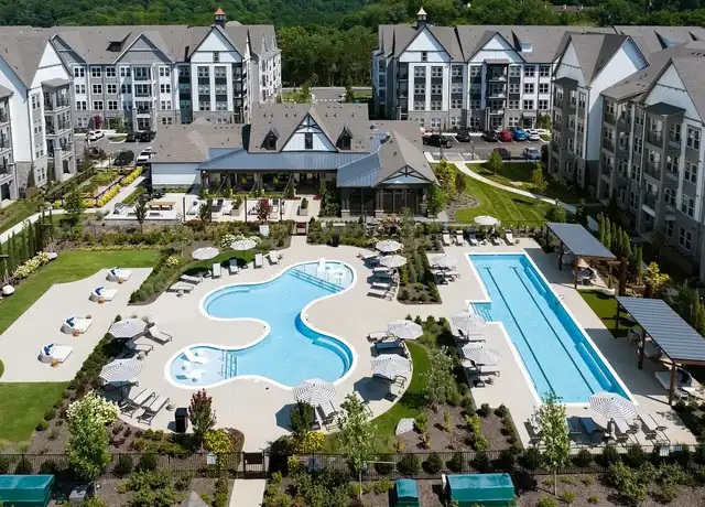 Property at Harpeth Heights Apartments - 615 Old Hickory Blvd, Nashville, TN, 37209, 1-3 bed, 1-2 bath, [object Object]