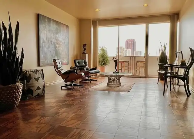 Property at 3601 Turtle Creek Blvd, Dallas, TX, 75219, 1 bed, 1 bath, [object Object]