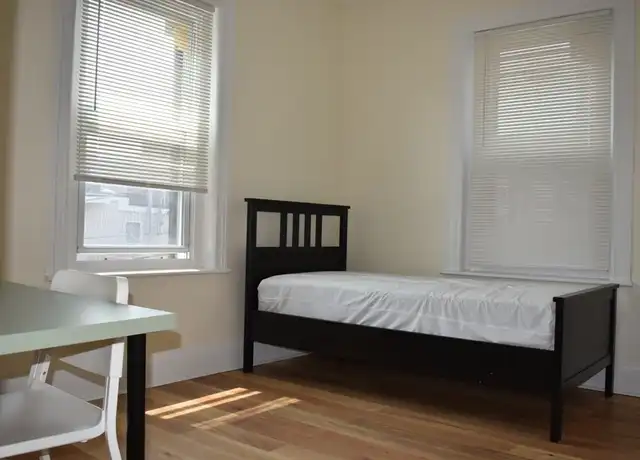 Property at 16 Glenville Ave #1, Allston, MA, 02134, 1 bed, 1 bath, [object Object]
