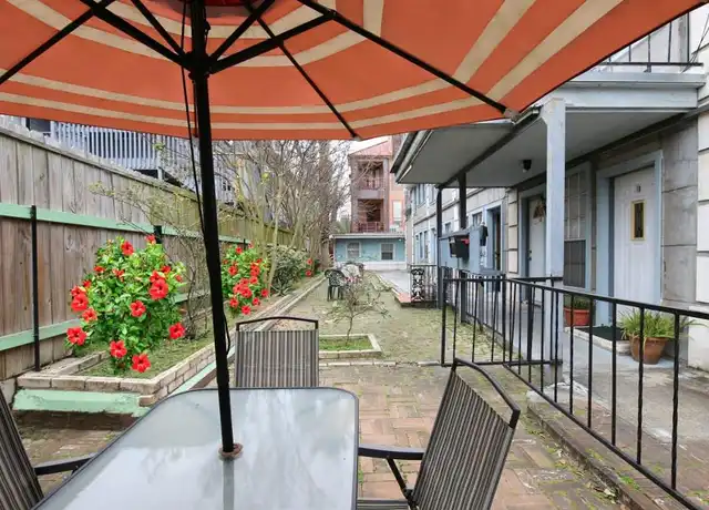 Property at 410 Anita St Unit 1E, Houston, TX, 77006, 1 bed, 1 bath, [object Object]
