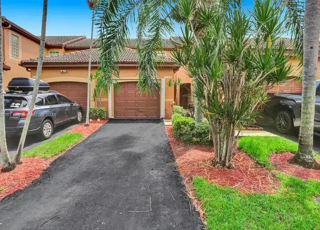 Property at 1602 Coronado Rd, Weston, FL, 33327, 2 beds, 2 baths, [object Object]
