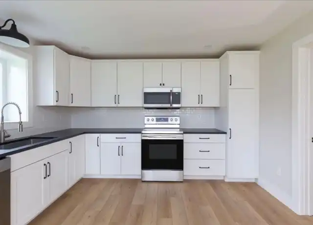 Property at 81 Eastry Ct, Charlotte, VT, 05445, 1 bed, 1 bath, [object Object]