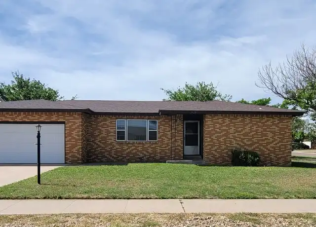 Property at 3125 Mandell Cir, Clovis, NM, 88101, 3 beds, 2 baths, [object Object]