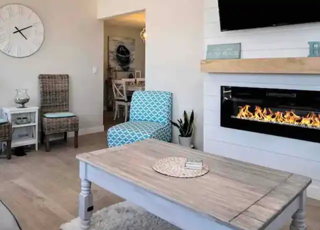 Property at 2245 Lakeshore Dr, Muskegon, MI, 49441, 4 beds, 2 baths, [object Object]