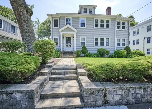 Property at 330 Linwood Ave Unit 2, Newton, MA, 02460, 2 beds, 1 bath, [object Object]