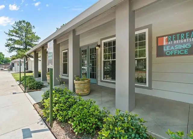 Photo of 2000 Brightside Dr, Baton Rouge, LA 70820