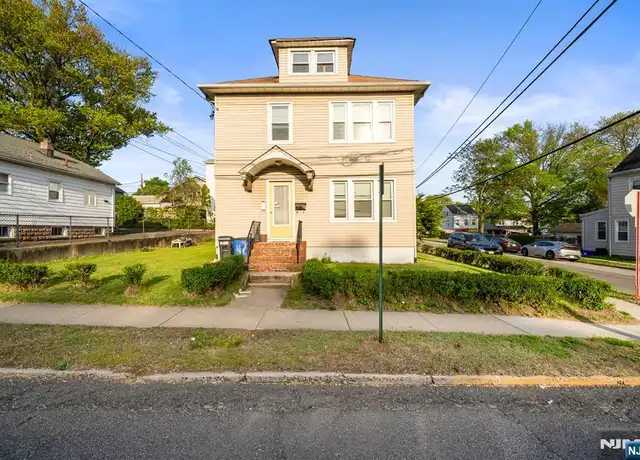 Property at 47 Lincoln Ave, Fair Lawn, NJ, 07410, 3 beds, 1 bath, [object Object]