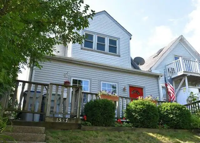 Property at 1537 E North Ave, Milwaukee, WI, 53202, 3 beds, 1.5 baths, [object Object]