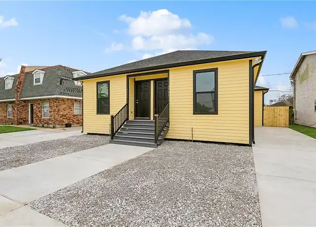 Property at 3723 Juno Dr, Chalmette, LA, 70043, 3 beds, 2 baths, [object Object]