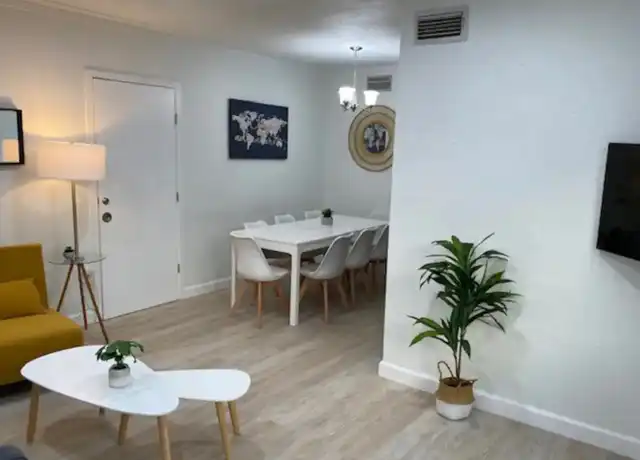 Property at 2160 NW 18th Ter, Miami, FL, 33125, 1 bed, 1 bath, [object Object]