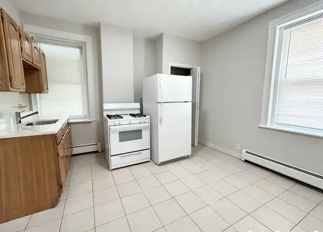 Property at 165 Gove St Unit 2, Boston, MA, 02128, 2 beds, 1 bath, [object Object]