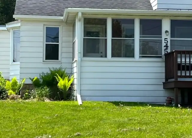 Property at 545 E 7th St Unit B, Red Wing, MN, 55066, 1 bed, 1 bath, [object Object]