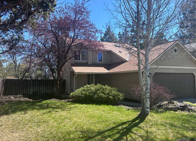 Photo of 3018 NE Rock Chuck Dr, Bend, OR 97701