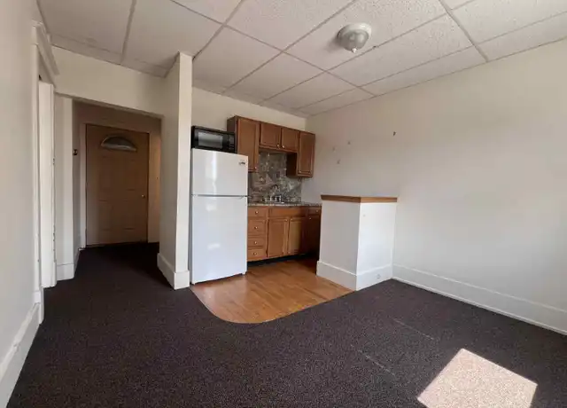 Property at 222 E Aurora St Unit 1, Ironwood, MI, 49938, 1 bed, 1 bath, [object Object]