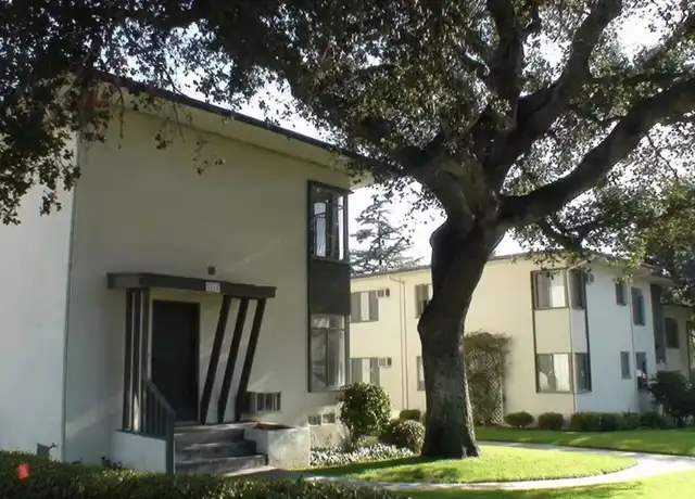 Property at 1806 Tamerlane Dr Unit B, Glendale, CA, 91208, 1 bed, 1 bath, [object Object]