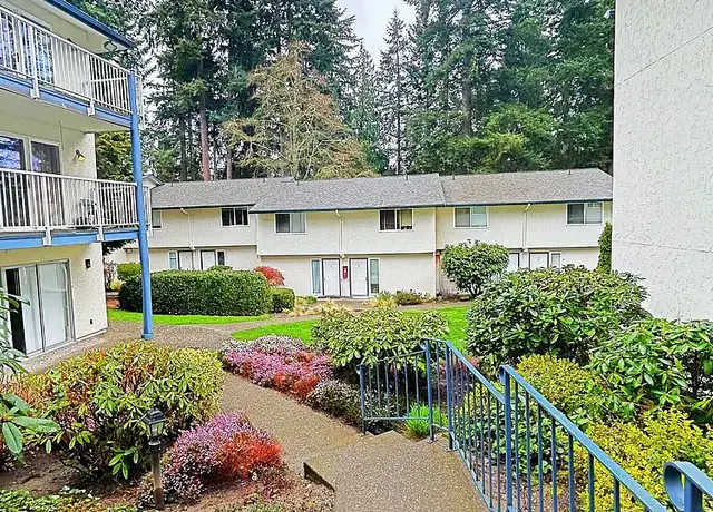 Photo of 7929 236th St SW, Edmonds, WA 98026