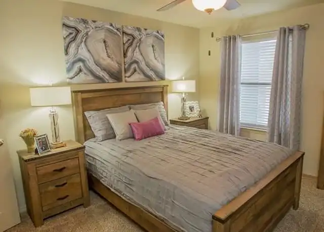 Property at 3000 Throckmorton St, Dallas, TX, 75219, 1 bed, 1 bath, [object Object]