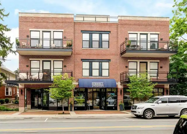 Property at 1200 Grandview Ave #202, Columbus, OH, 43212, 2 beds, 2 baths, [object Object]