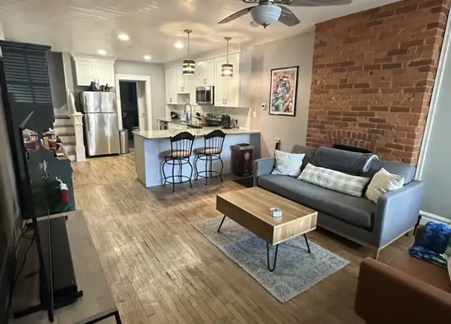 Property at 948-950 S Champion Ave Unit 948, Columbus, OH, 43206, 3 beds, 2 baths, [object Object]