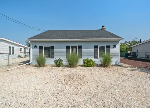 Property at 43 Florence Ln, Manahawkin, NJ, 08050, 3 beds, 1 bath, [object Object]