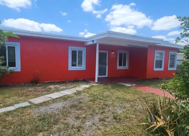 Property at 15640 NW 159th St Unit 15640, Opa-locka, FL, 33054, 1 bed, 1 bath, [object Object]