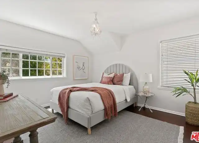 Property at 1401 Jonesboro Dr, Los Angeles, CA, 90049, 4 beds, 4 baths, [object Object]