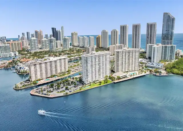 Property at 500 Bayview Dr #826, Sunny Isles Beach, FL, 33160, 2 beds, 2 baths, [object Object]