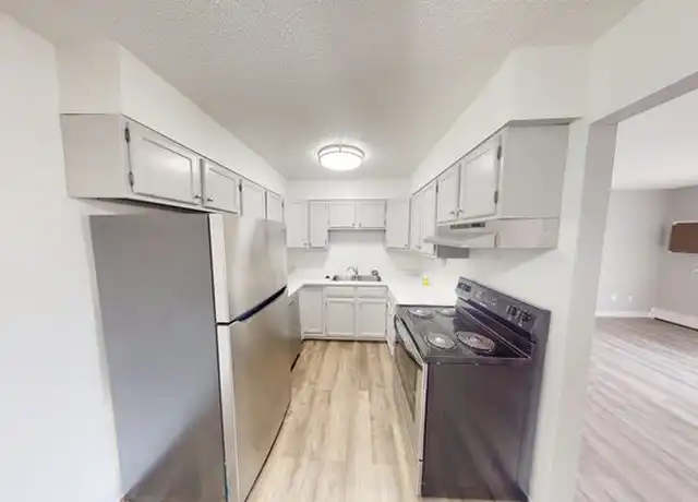 Property at 1106 Bozeman Dr Unit 3, Bismarck, ND, 58504, 2 beds, 1 bath, [object Object]