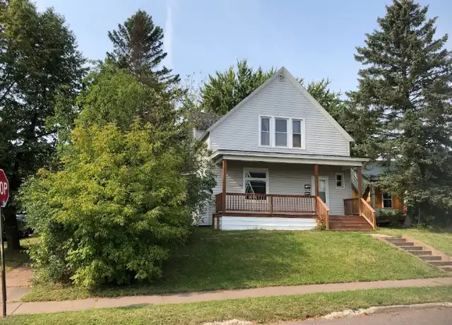 Property at 701 E 8th St Unit 2, Duluth, MN, 55805, 2 beds, 1 bath, [object Object]