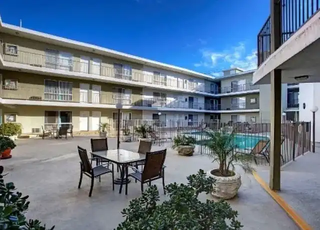 Property at 5307 Sepulveda Blvd, Sherman Oaks, CA, 91411, 2 beds, 2 baths, [object Object]