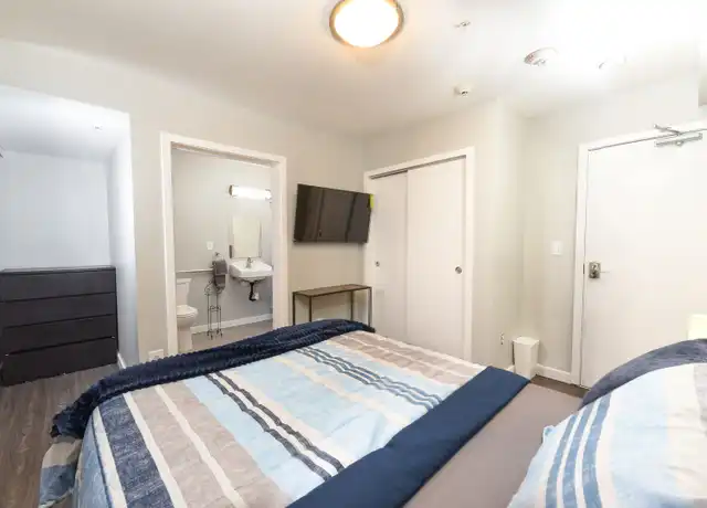 Property at 392 11th St Unit 712, Oakland, CA, 94607, 0 beds, 1 bath, [object Object]