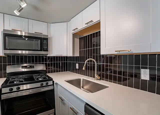 Property at The Warhol - 1415 E Apache Blvd, Tempe, AZ, 85281, 0-1 beds, 1 bath, [object Object]