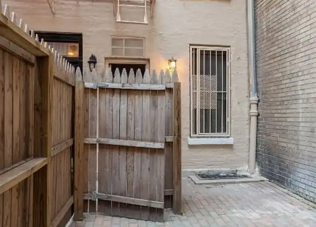 Property at 439 W 50th St Unit 1, New York, NY, 10019, 1 bed, 1 bath, [object Object]