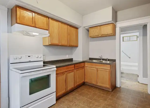 Property at 2218 Glenwood Ave Unit 1, Minneapolis, MN, 55405, 3 beds, 1 bath, [object Object]