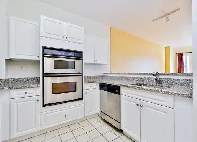 Property at 1 Cityview Ln #103, Quincy, MA, 02169, 1 bed, 1 bath, [object Object]