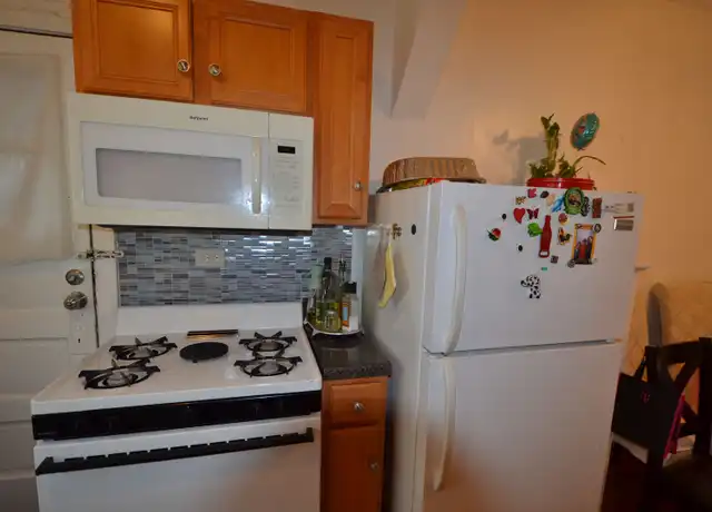 Property at 3906 W Argyle St Unit 1B, Chicago, IL, 60625, 1 bed, 1 bath, [object Object]