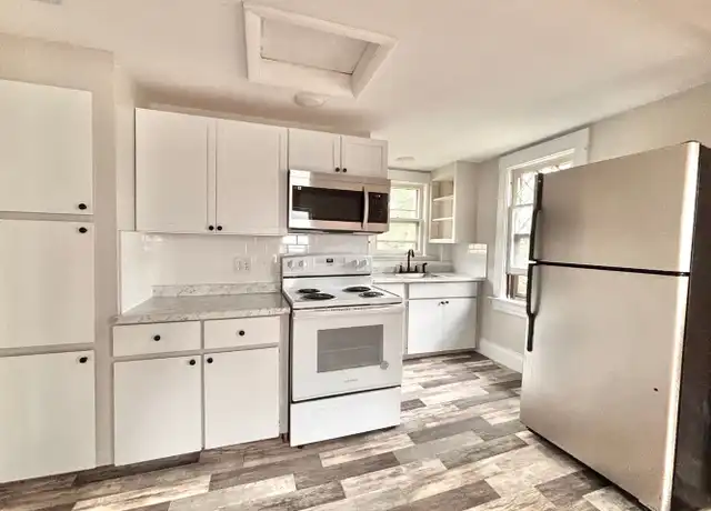 Property at 1316 S Westnedge Ave Unit 3, Kalamazoo, MI, 49008, 1 bed, 1 bath, [object Object]