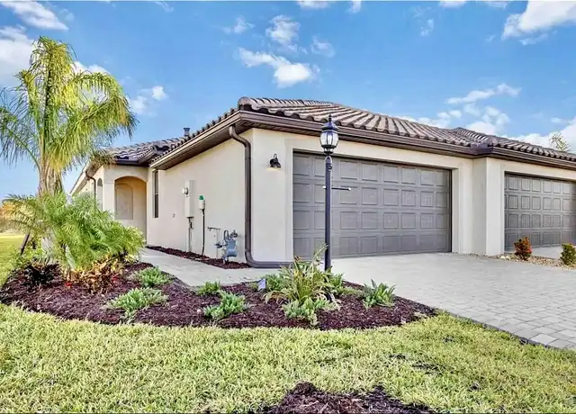 Property at 15519 Sunny Day Dr, Bradenton, FL, 34211, 3 beds, 2 baths, [object Object]
