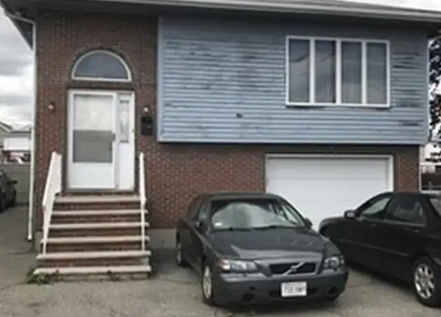 Property at 114 Patriot Pkwy Unit 1, Revere, MA, 02151, 1 bed, 1 bath, [object Object]