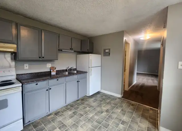 Property at 1908 Clinton St Unit 102, Aurora, CO, 80010, 1 bed, 1 bath, [object Object]
