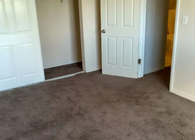Property at 1908 Clinton St Unit 102, Aurora, CO, 80010, 1 bed, 1 bath, [object Object]