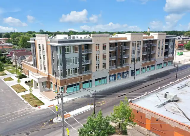 Property at 4758 N Laramie Ave Unit 207, Chicago, IL, 60630, 2 beds, 2 baths, [object Object]