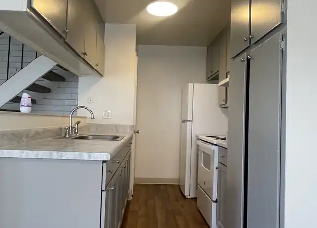 Property at 4438 La Cresta Way #3, Stockton, CA, 95207, 2 beds, 1 bath, [object Object]