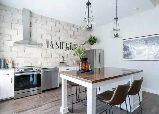 Property at 520 Farm to Market Road 306 Unit 7201, New Braunfels, TX, 78130, 1 bed, 1 bath, [object Object]