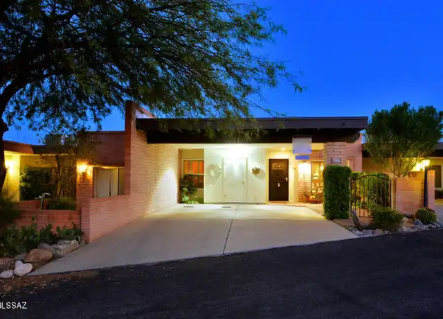 Property at 5466 N Arroyo Vista Dr, Tucson, AZ, 85718, 2 beds, 2 baths, [object Object]