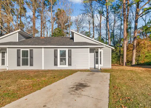 Property at 135 Twinwood Dr, Jacksonville, NC, 28546, 2 beds, 1 bath, [object Object]