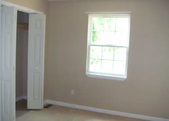 Property at 162 Peach St #6, Ashland City, TN, 37015, 2 beds, 1 bath, [object Object]