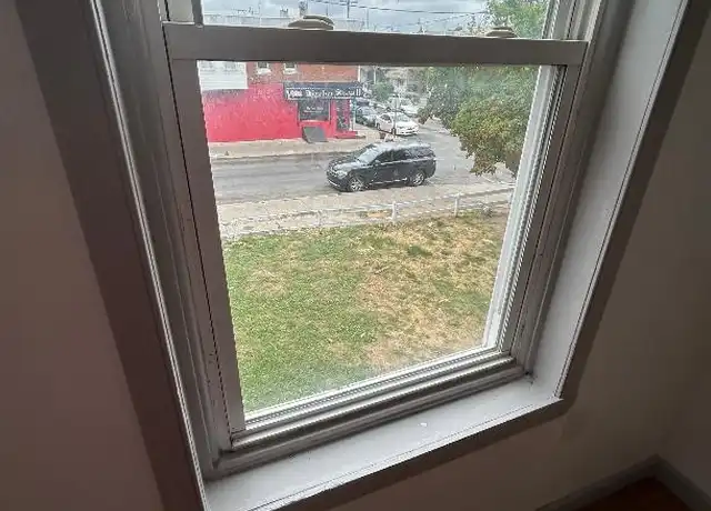 Property at 541 E Westmoreland St, Philadelphia, PA, 19134, 3 beds, 1 bath, [object Object]