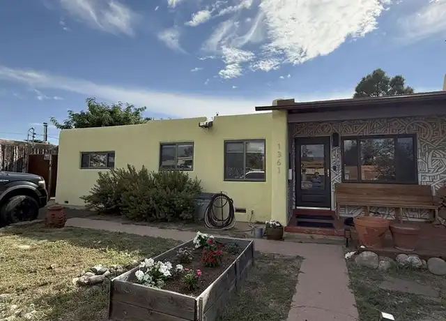 Property at 1361 Santa Rosa Dr, Santa Fe, NM, 87505, 3 beds, 2 baths, [object Object]